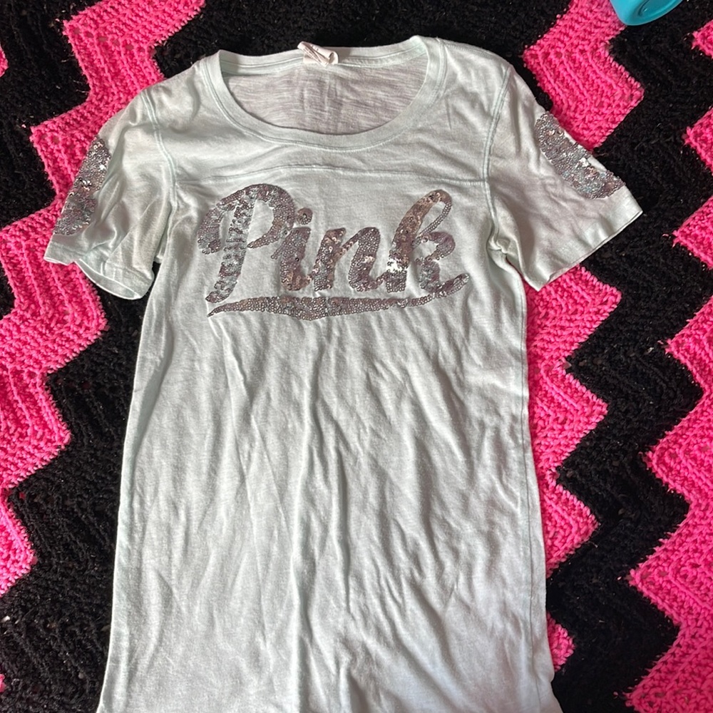 PINk tee